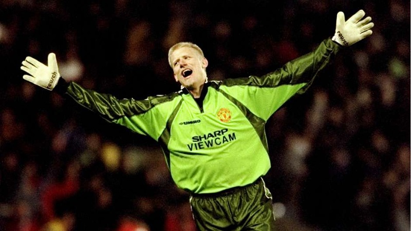 doi-hinh-mu-xuat-sac-nhat-lich-su-duoi-trieu-dai-sir-alex-thu-mon-peter-schmeichel