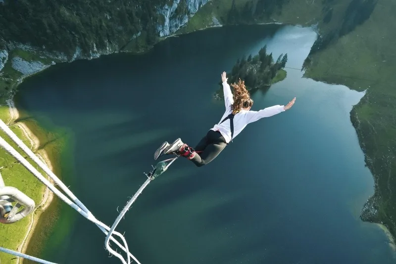 nhay bungee la gi